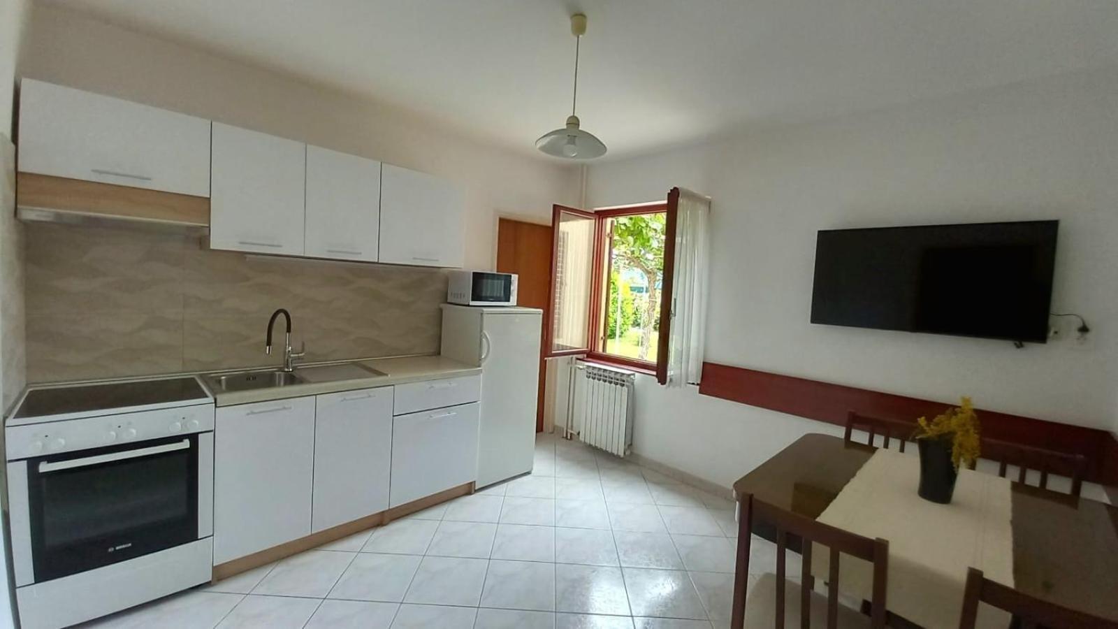 Apartment A4 Ines Near Beach Poreč Extérieur photo