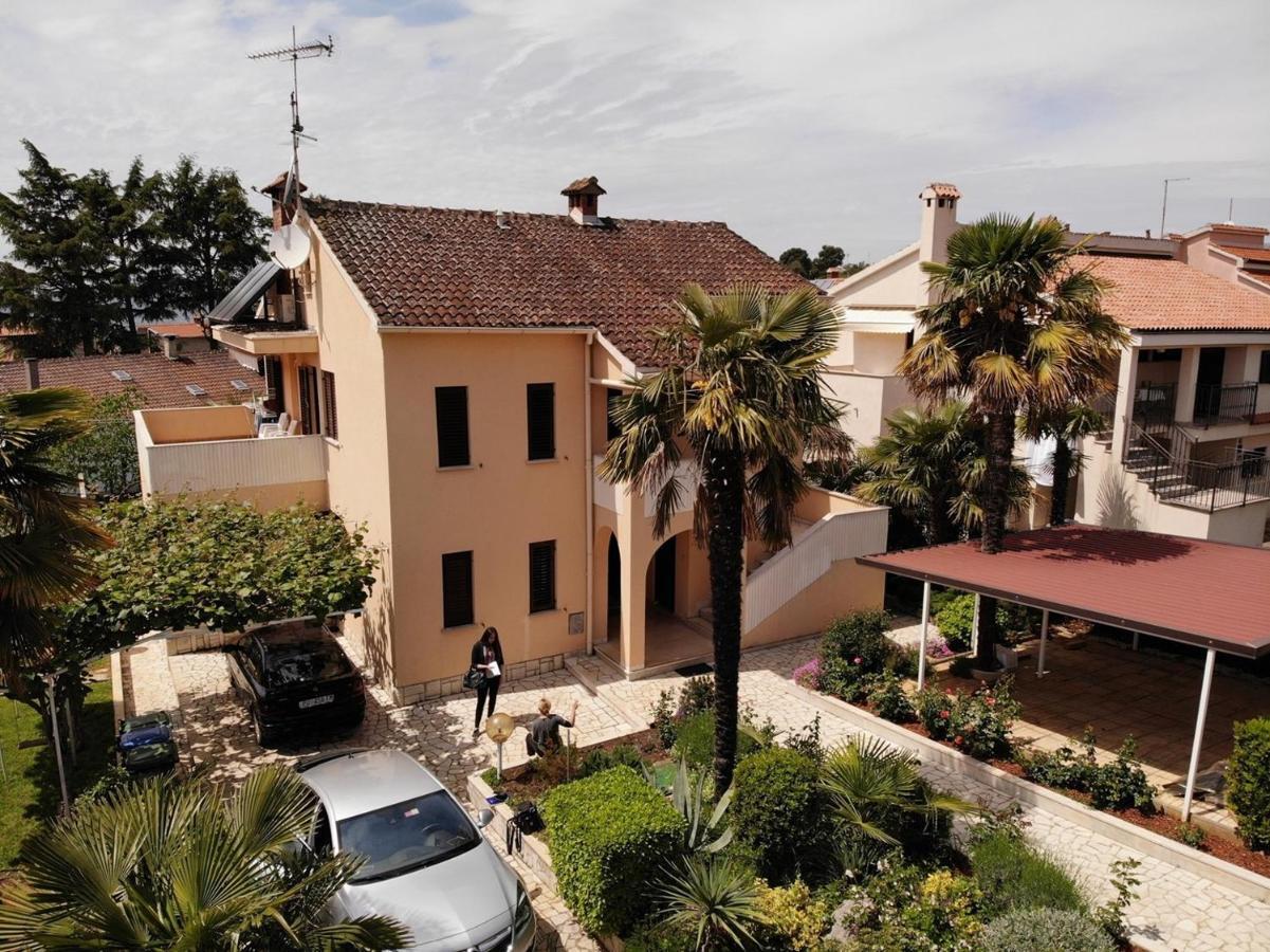 Apartment A4 Ines Near Beach Poreč Extérieur photo